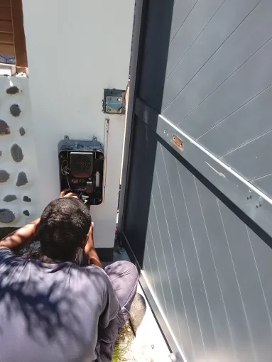 Automatisme portail , Saint-André, Elec Connexion