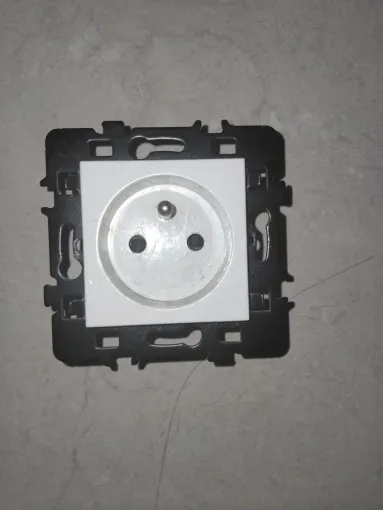 Dépannage prise cuisine, Saint-André, Elec Connexion