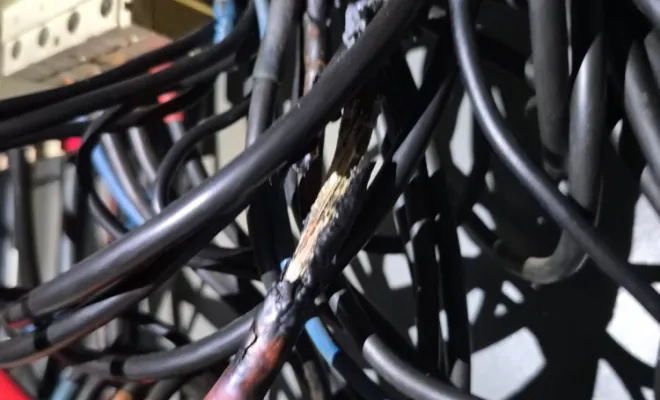 Dépannage alimentation , Saint-André, Elec Connexion